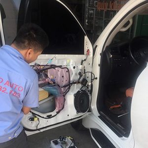 độ cửa hít xe lexus